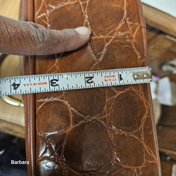 Vintage Rafy Embossed Handbag - Picture 15 of 16